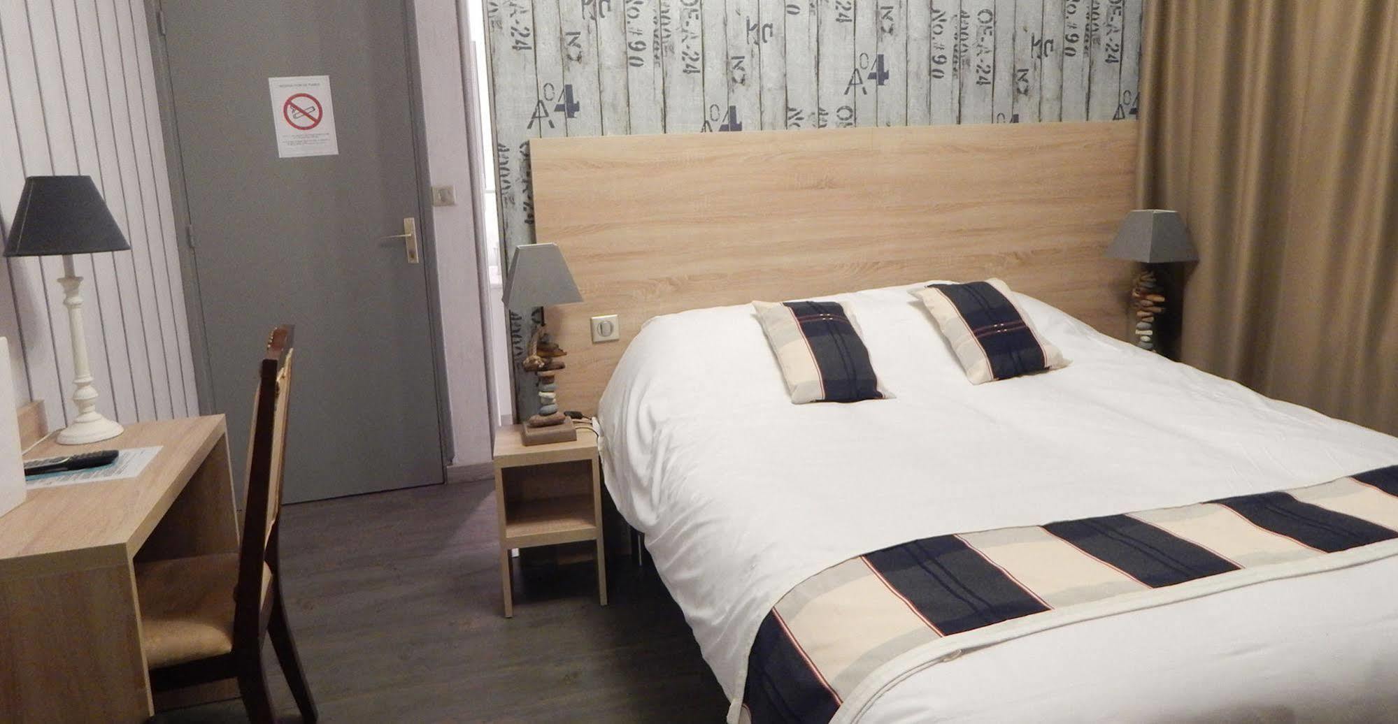 The Originals Boutique, Hotel Lakeside, Biscarrosse , Lac Парантис-ан-Борн Екстериор снимка